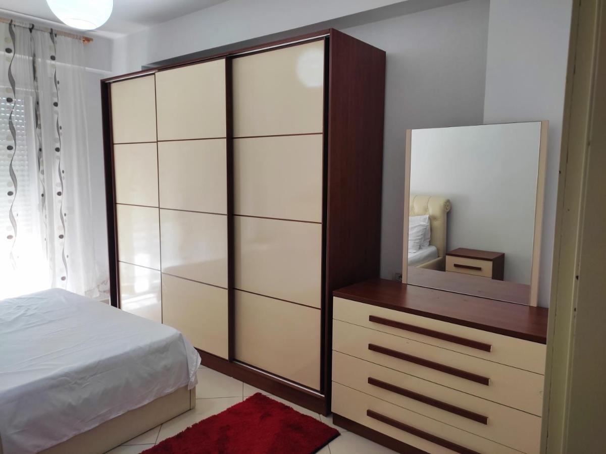 Alpha City Center Apartment Shkoder Exterior photo
